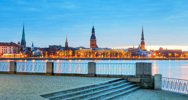 Single Urlaub in drei Ländern: Lettland, Estland und Litauen