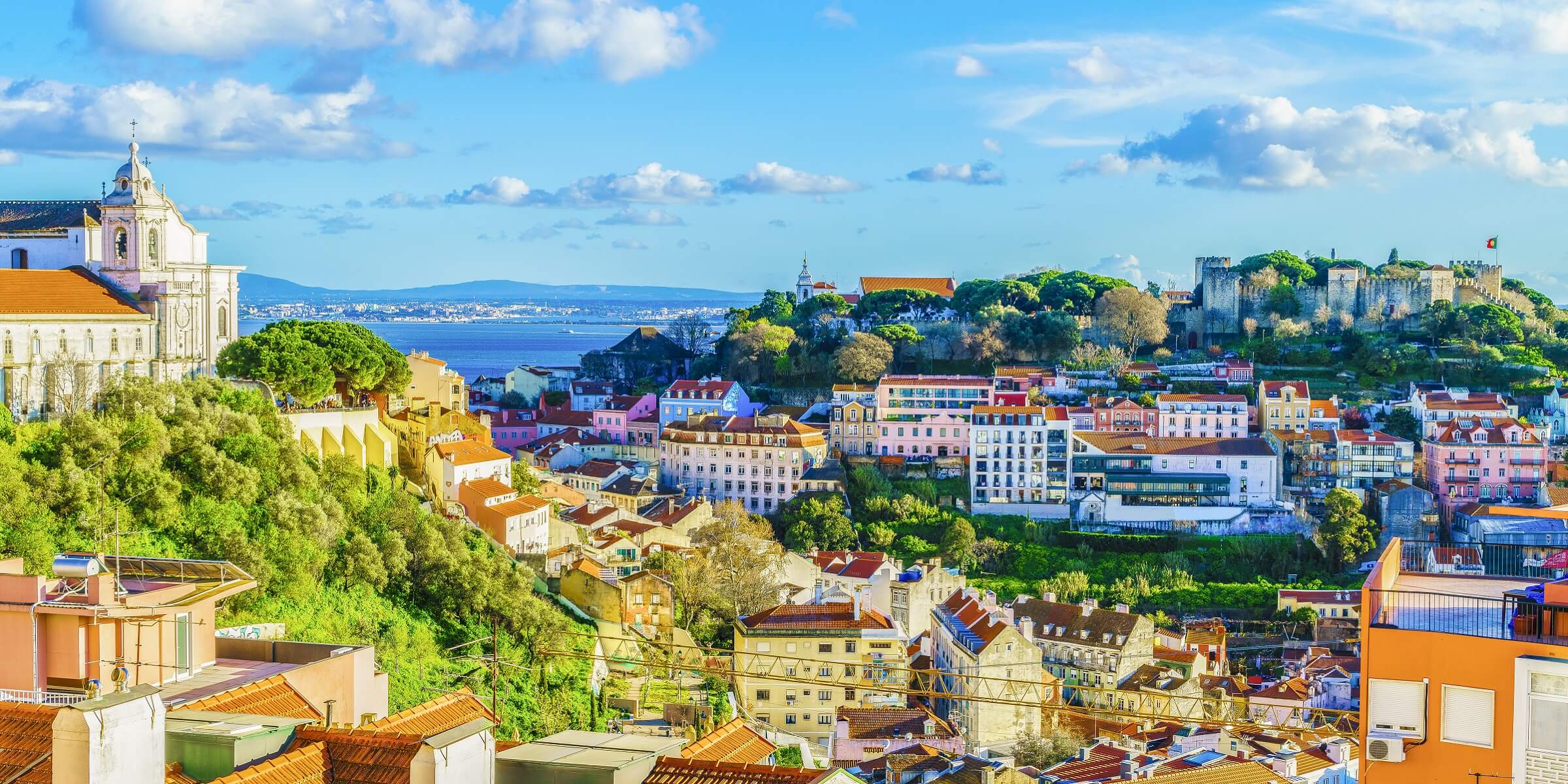 Lissabon, die Schöne am Tejo, umgibt der unwiderstehliche Charme vergangener Zeiten.