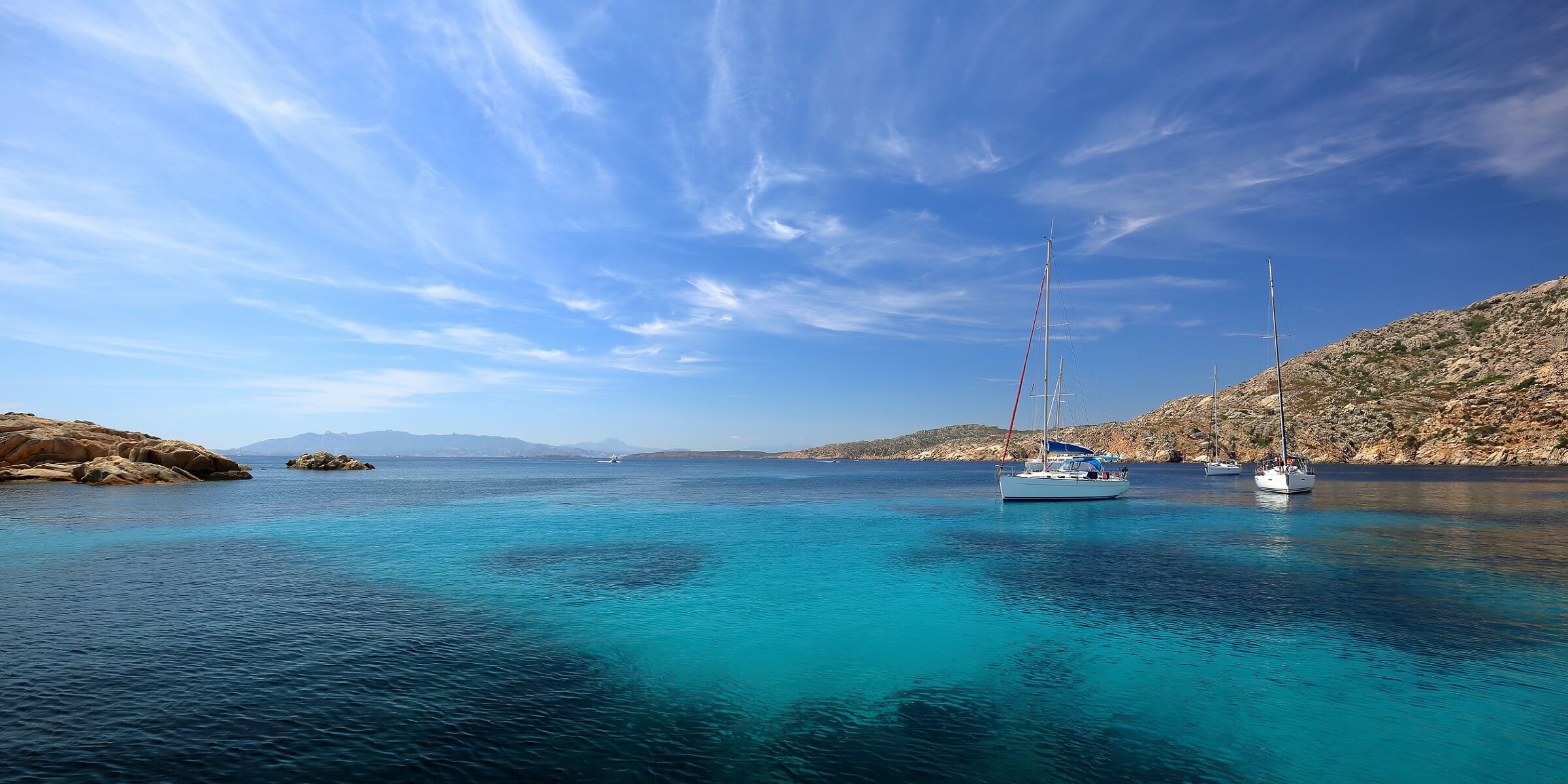 Das Meer um Sardinien ist einfach traumhaft, kein Wunder das die Insel oft die kleine Schwester der Karibik genannt wird