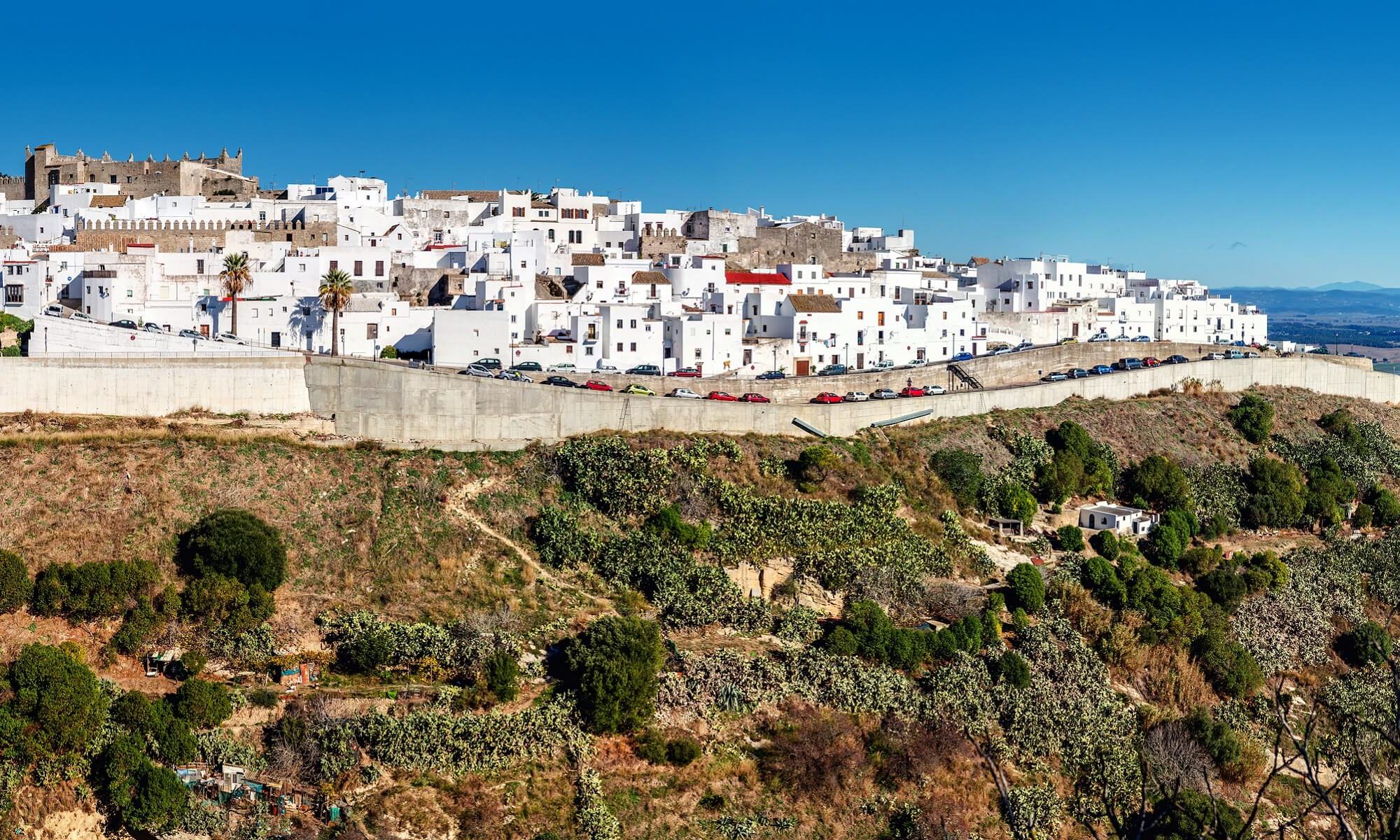 Die weißen Dörfer von Vejar de la Frontera in Andalusien sind einzigartig
