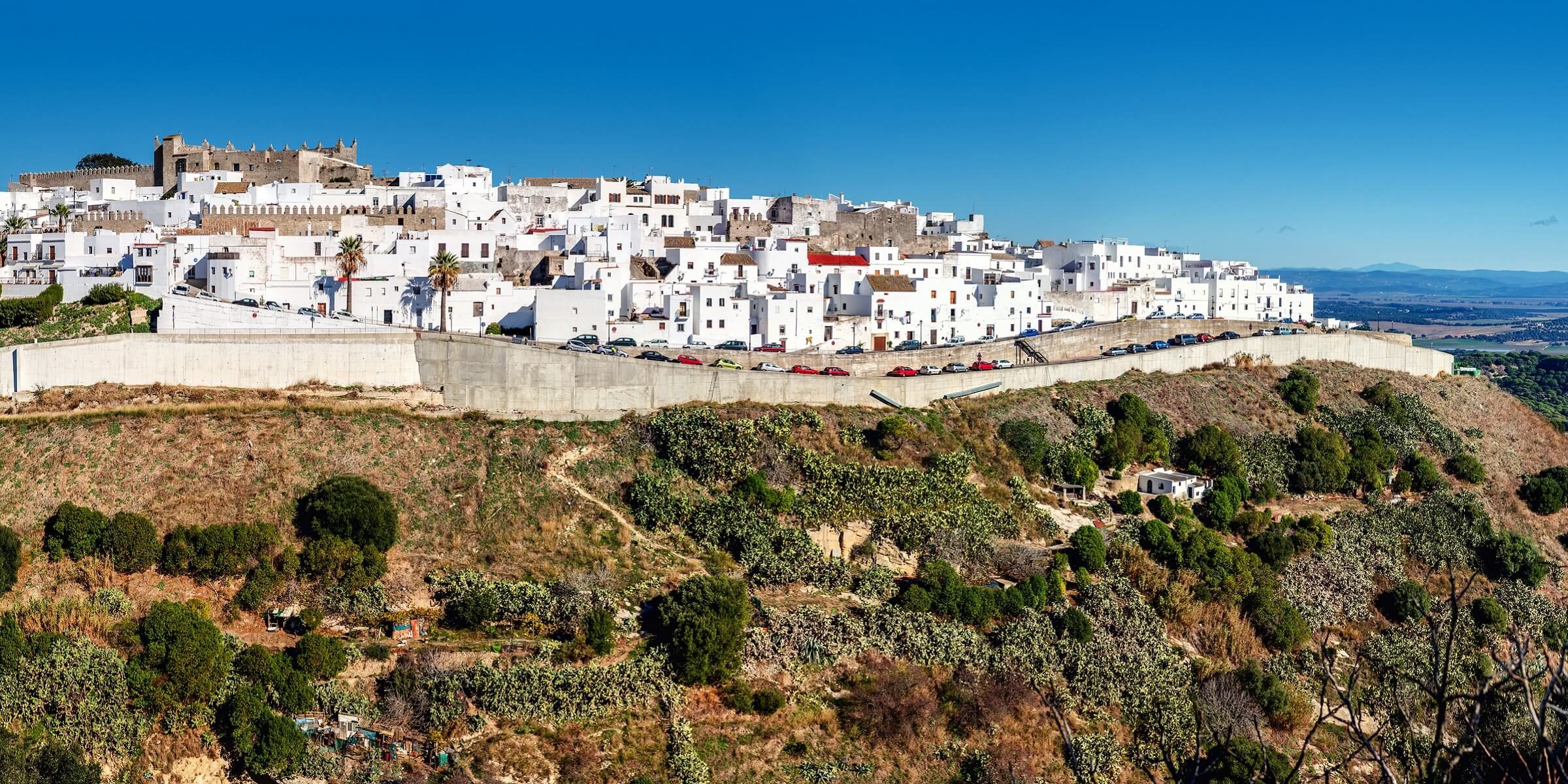 Die weißen Dörfer von Vejar de la Frontera in Andalusien sind einzigartig