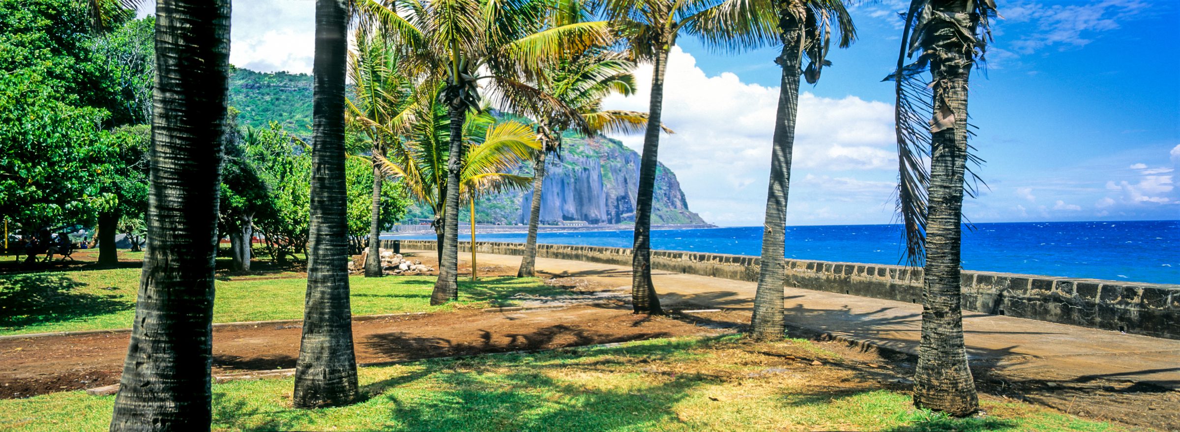 In Saint Denis in La Reunion können Sie sich noch einmal richtig entspannen und den Singleurlaub genießen