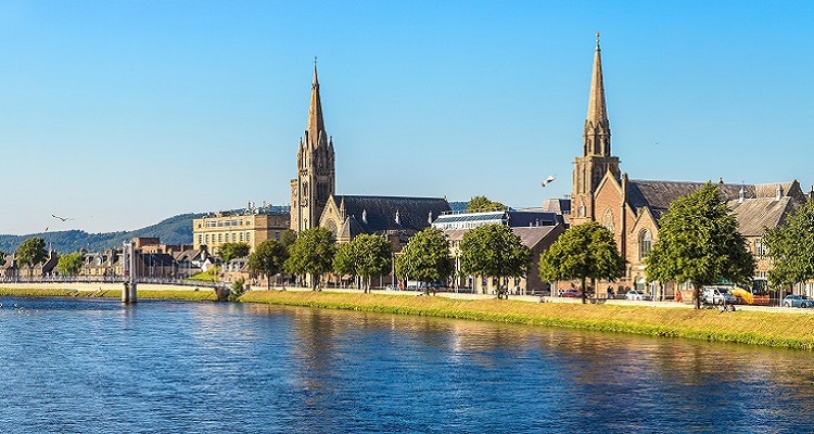 Die Stadt Inverness im Highland von Schottland