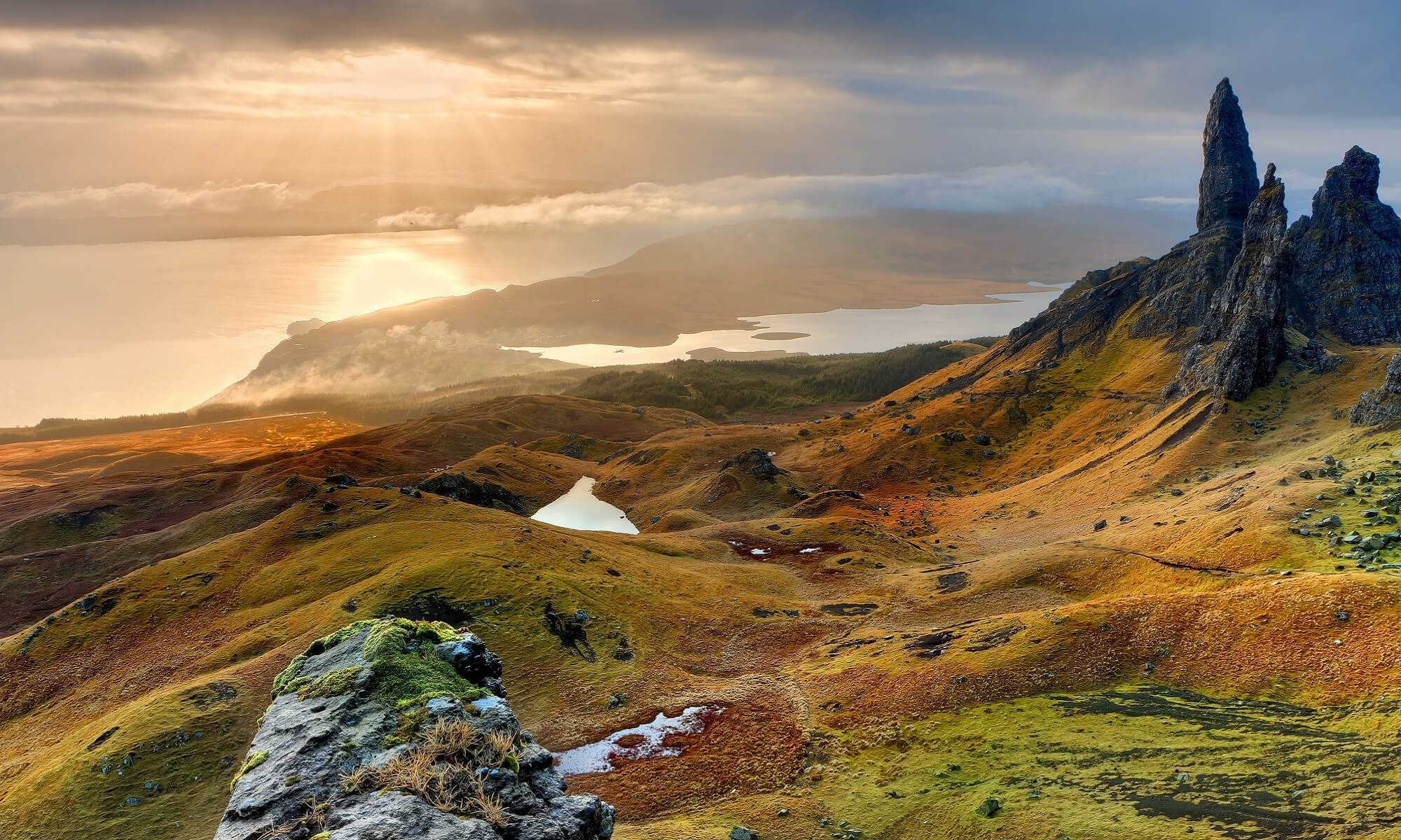 Erleben Sie auf Ihrer Singlereisen die einzigartige Landschaft von Schottland