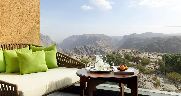 Aussicht vom Balkon im Deluxe Canyon View Zimmer im Al Jabal Akhdar Resort im Oman