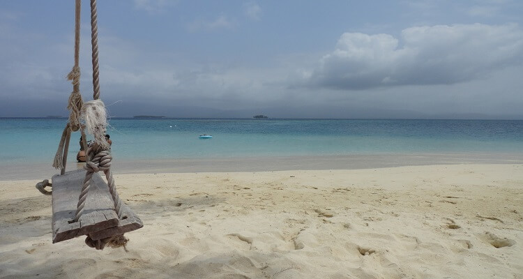 Schaukel am Strand in Panama