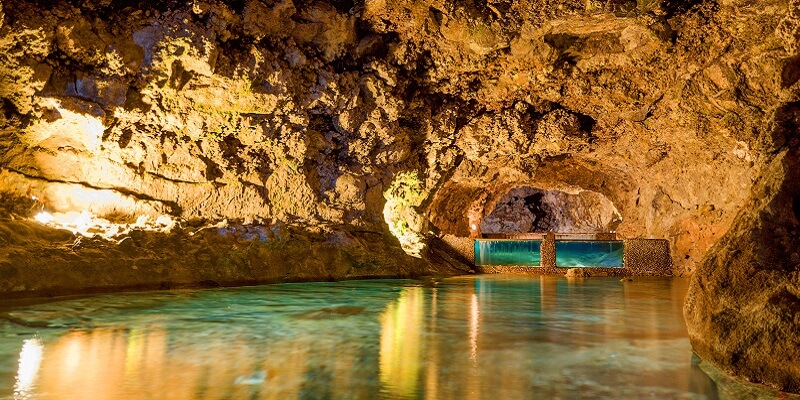 Unsere besten Reisetipps für den Urlaub auf Madeira: Sao Vicente Grotten