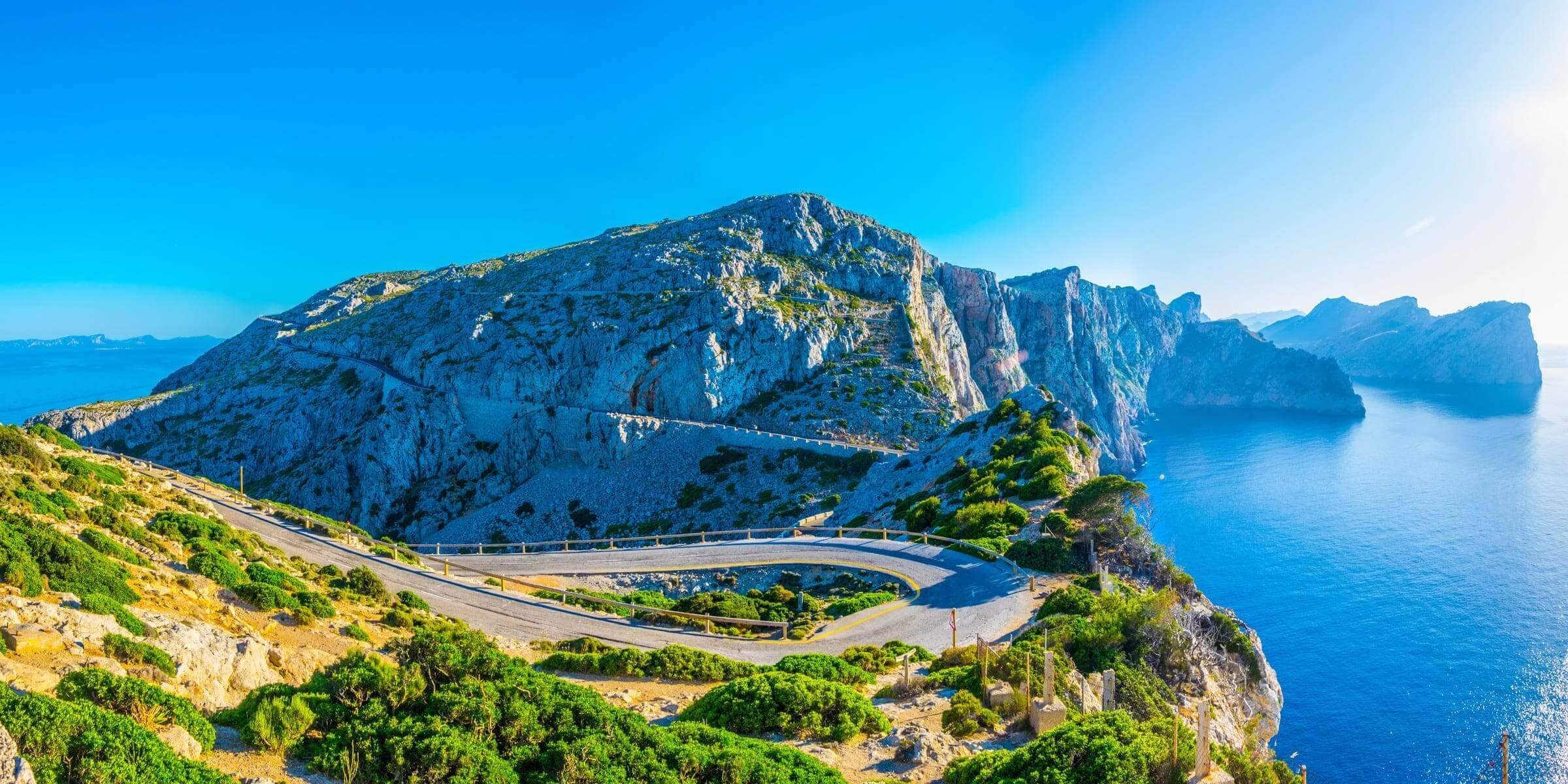 Singlereise nach Mallorca - Serpentinen auf der Küstenstraße