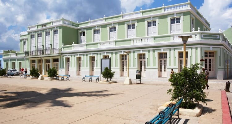 Singlereise nach Kuba - Iberostar Grand Hotel Trinidad Außenansicht