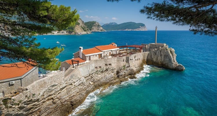 Singlereise nach Montenegro - Petrovac Bucht