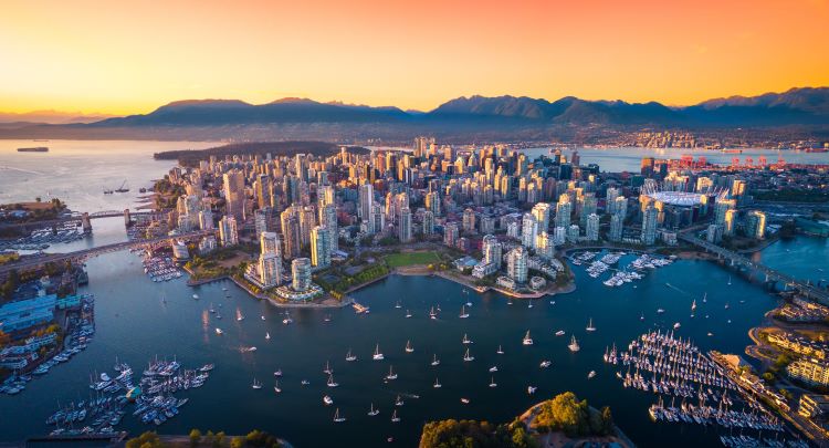 Die Skyline von Vancouver aus dem Flugzeug betrachtet